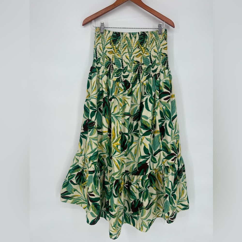 Torrid Midi Double Gauze Smocked Tiered
Tube Dress Size 2